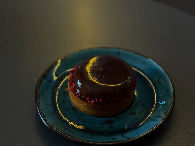 Тарт малина-шоколад