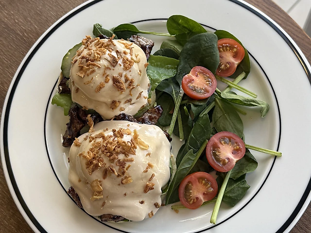 Біф Бенедикт