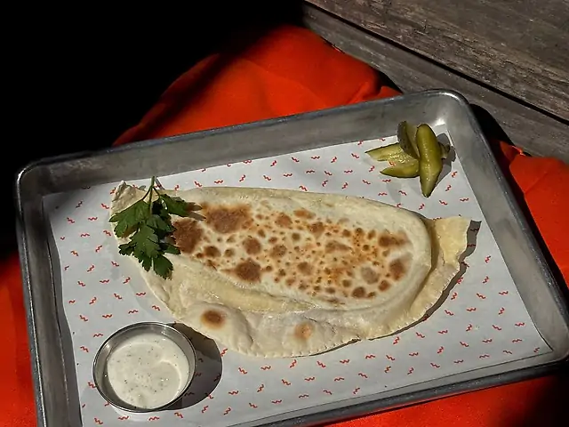 Янтик з сиром