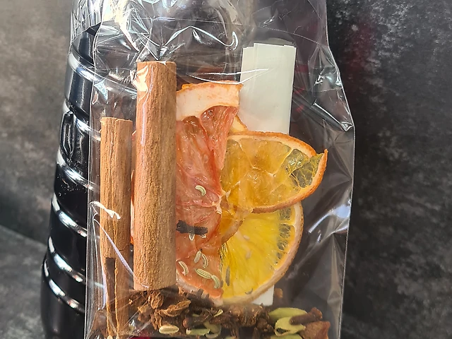 Глінтвейн червоне напісолодке