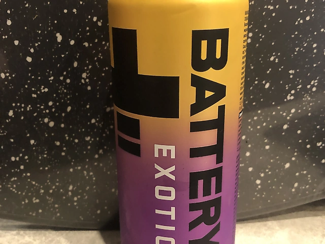 Напій енергетичний Battery Exotic