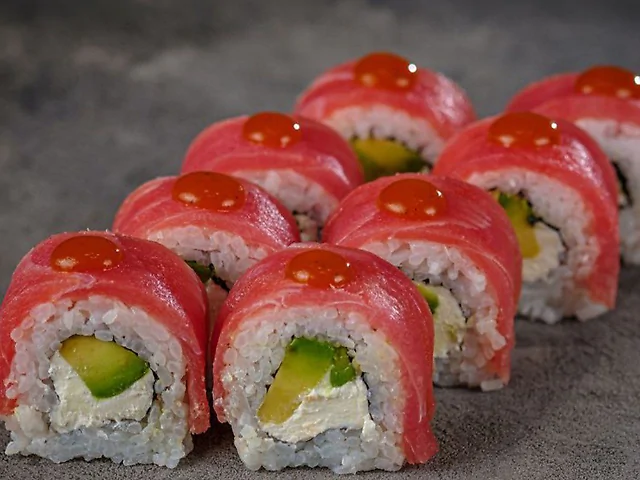 Roll Червоний дракон