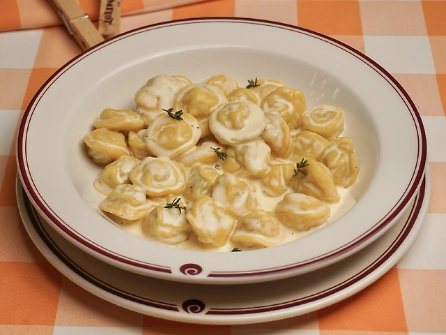 Пельмені з кроликом