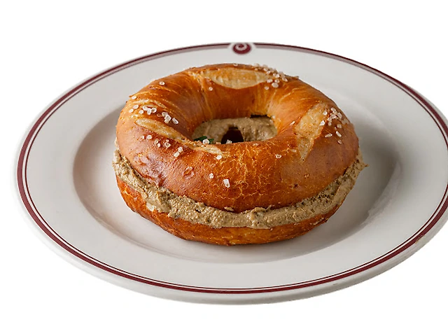 Одеський бублик з паштетом