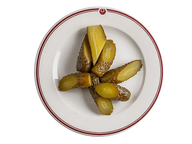 Огірки малосольні