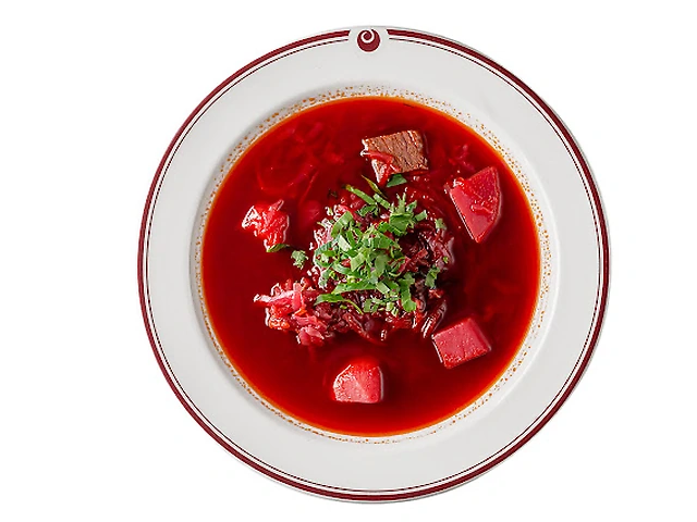 Борщ червоний з телятиною ( дитячий , подається без хліба )