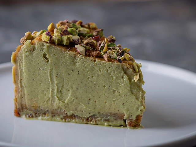 Чізкейк фісташковий