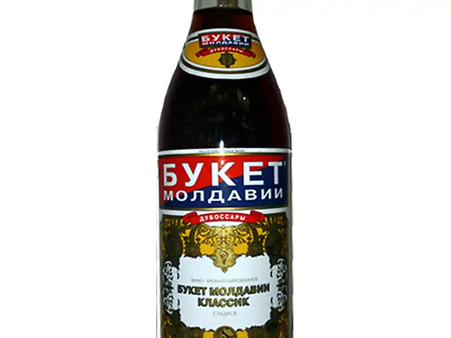 Букет Молдавії Класік солодке червоне 16% 1.0 л