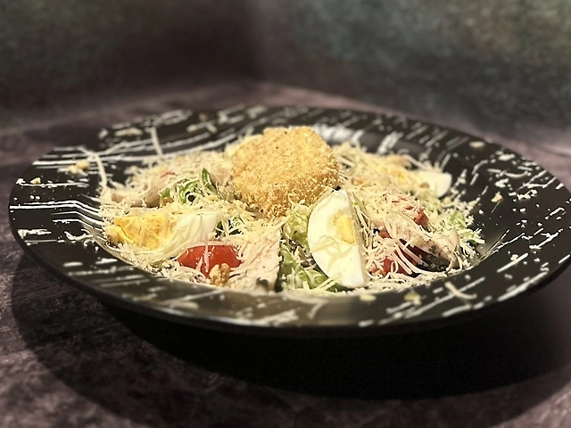 Салат з куркою