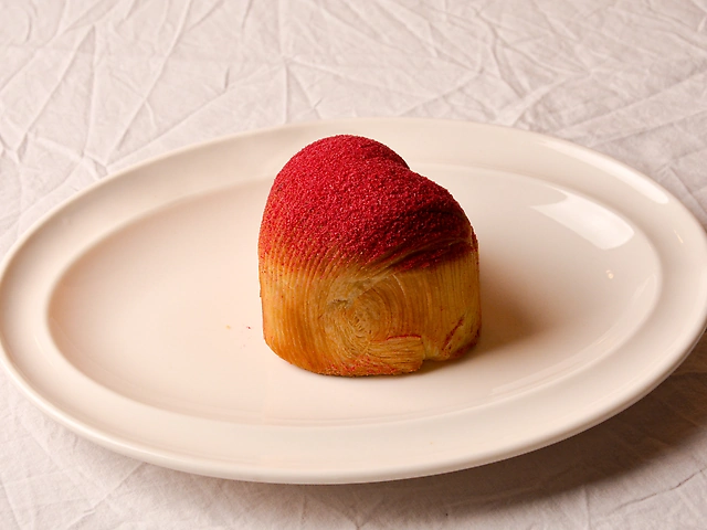 Круасан у формі серця