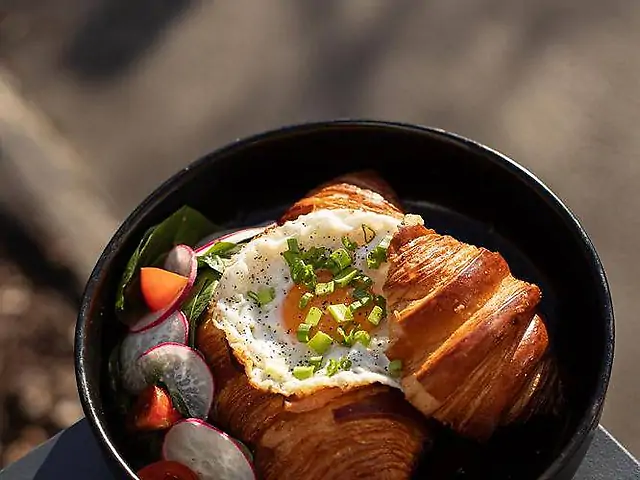 Оммаж на Крок-Мадам