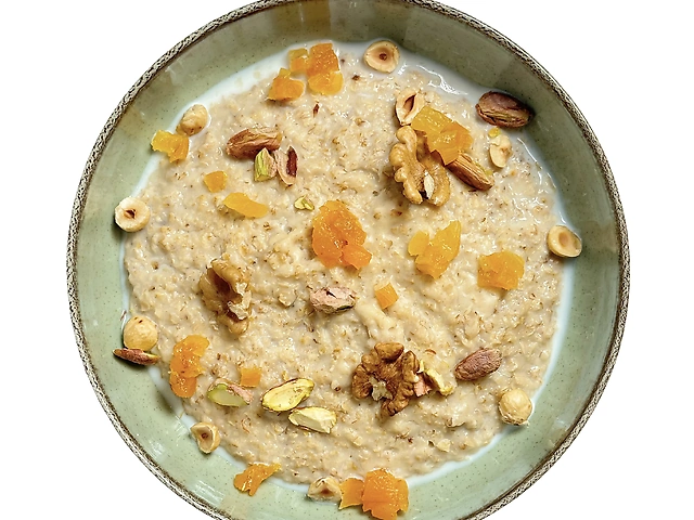Вівсяна каша на рослинному молоці