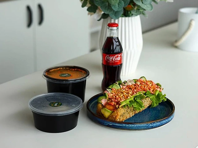 Комбо: Том ям з куркою,  Hot Boto з креветкою, Coca-Cola