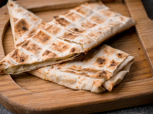 Лаваш з сиром