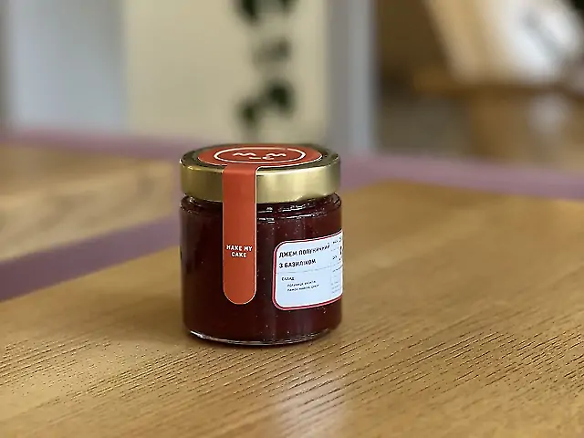 Джем полуничний з базиліком