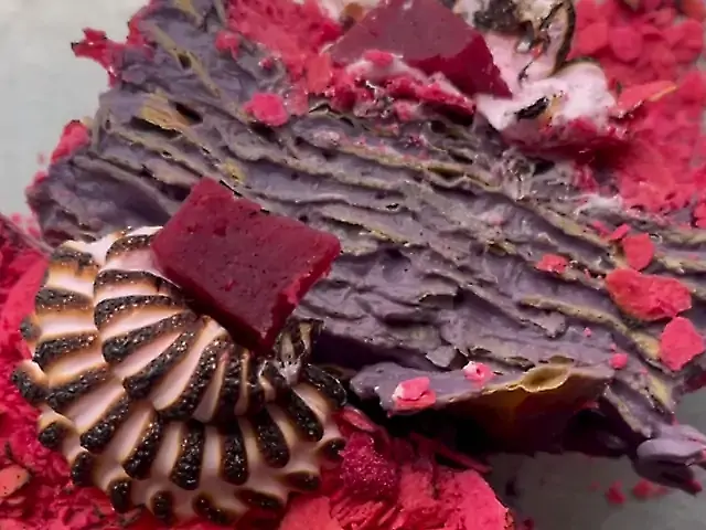 Наполеон Чорничний йогурт