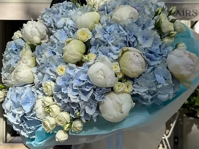 Блакитна розкіш