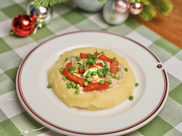 Кролик у вершковому соусі