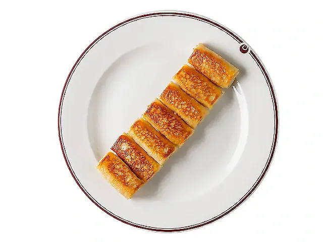 Тонкі млинці з куркою