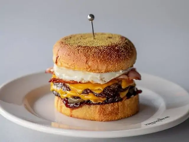 Мафін з телятиною та перцем халапеньйо