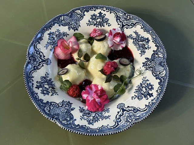 Лінивчіки з малиновим кюлі