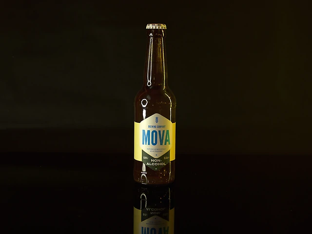 Крафтове пиво б/а світле Моva