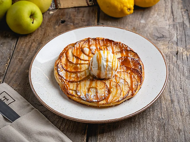 Яблучний тарт
