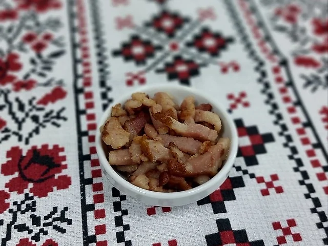 Копчені шкварки