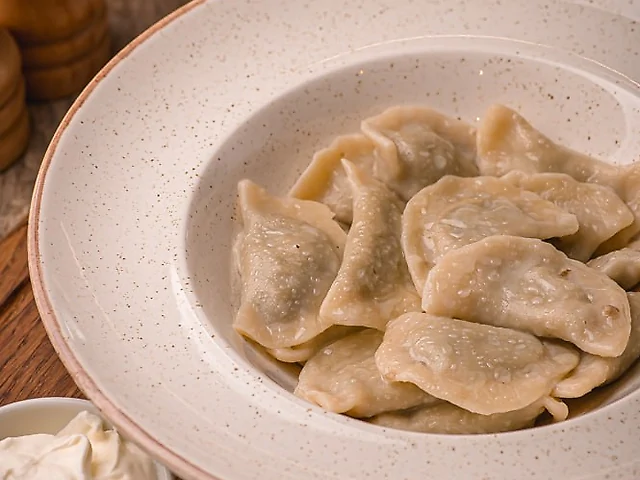 З грибами зі сметаною