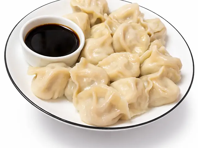 132 Варені пельмені зі свининою