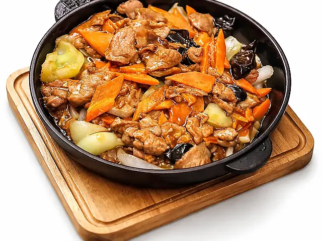 82 Смажена баранина на розпеченому підносі