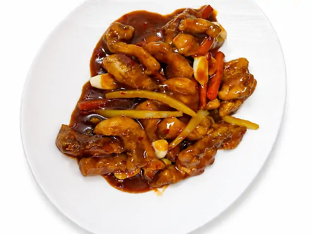 101 Смажений судак в соєвому соусі з часником(гострий)