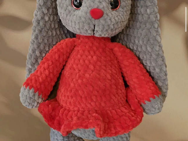 Зайчик в сукні