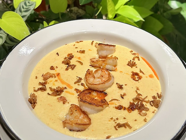 Сирний крем-суп з креветками