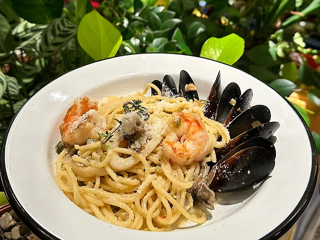Спагеті з морепродуктами