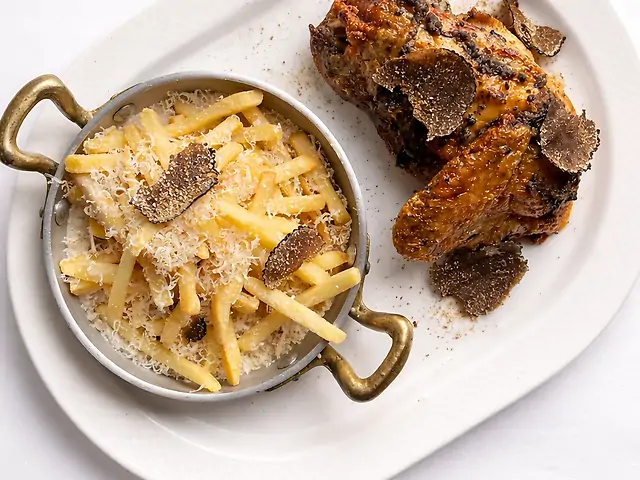 Трюфельне курча з картоплею тонато