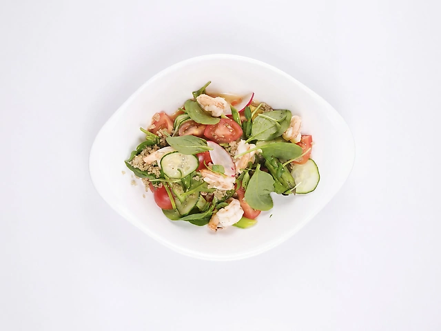 Салат з кіноа та креветками ,авокадо ,томатами чері.