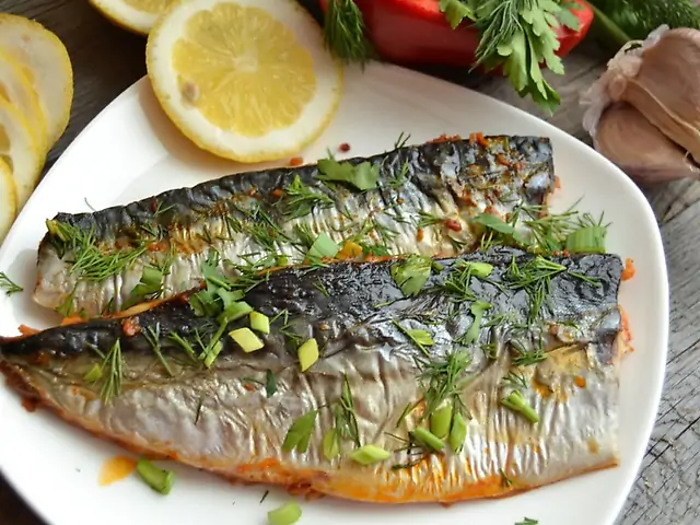 Скумбрія запечена