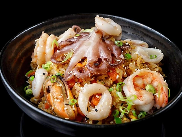 Rice with seafood