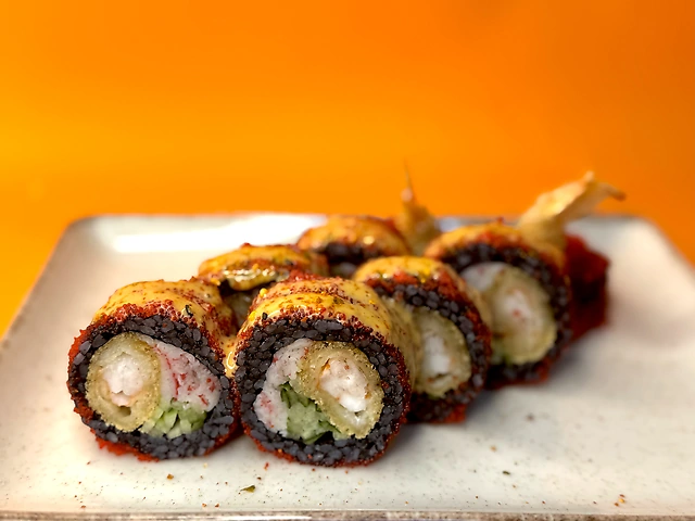 Black shrimp roll