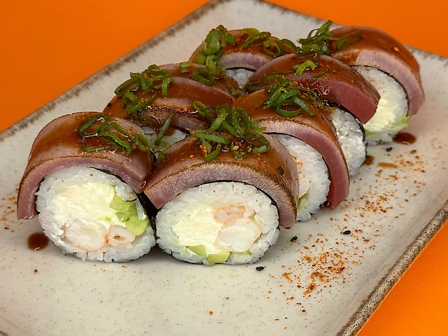 Татакі рол з тунцем