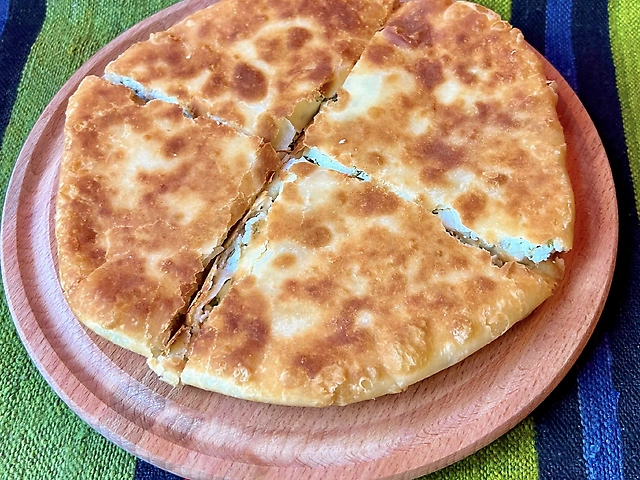 Плацинда з капустою