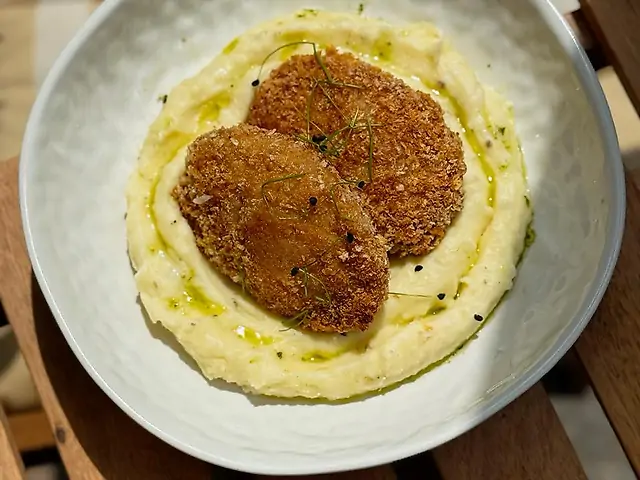 Курячі котлетки з трюфельним пюре