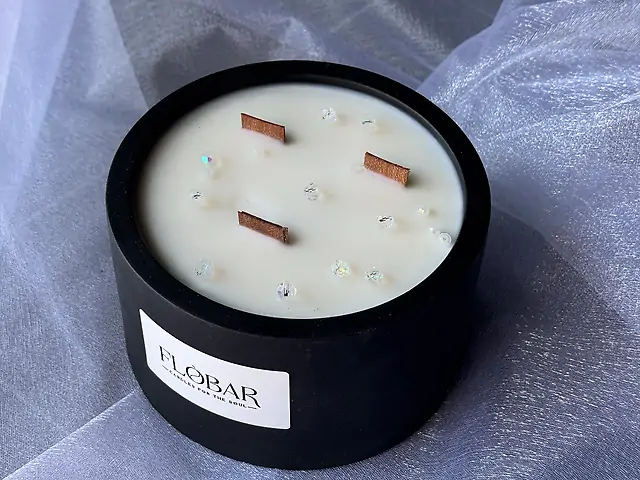 Свічка чорна ХЛ шафран пудра ладан