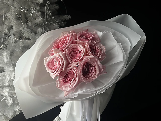 Моно з парфумованої троянди