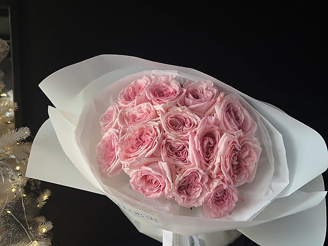 Моно з парфумованої троянди