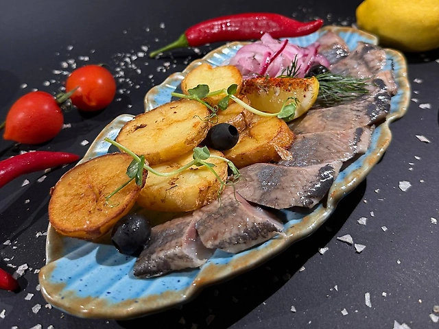 Тюлька з картоплею