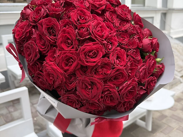 25 кущових троянд