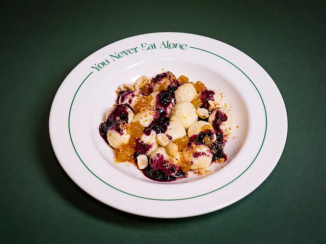 Ледачі вареники з конфітюром