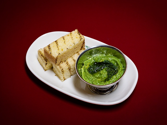 Гуакамоле, чимічурі, бріош